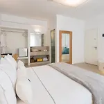 Anna Platanou Hotell