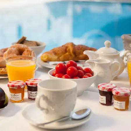 Anna Platanou Agia Irini (Paros)