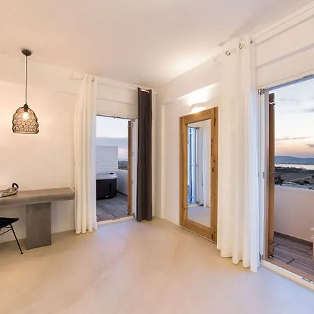 Anna Platanou Agia Irini (Paros)