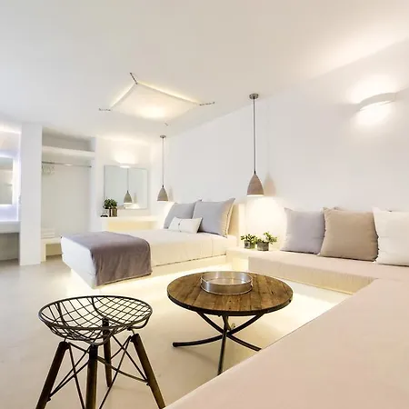 Anna Platanou Agia Irini (Paros)