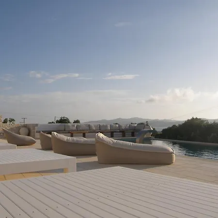 Anna Platanou Hotell