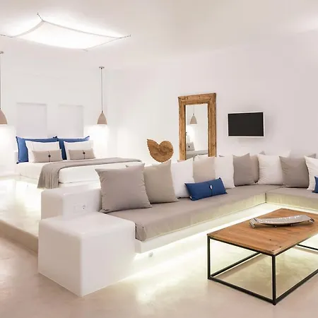 Anna Platanou Agia Irini (Paros)